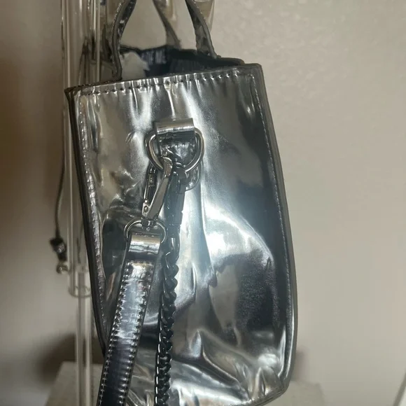 Silver Metallic Statement Tote Bag Fashion Made Me Do ItChain Strap GUNMETAL - Picture 7 of 9